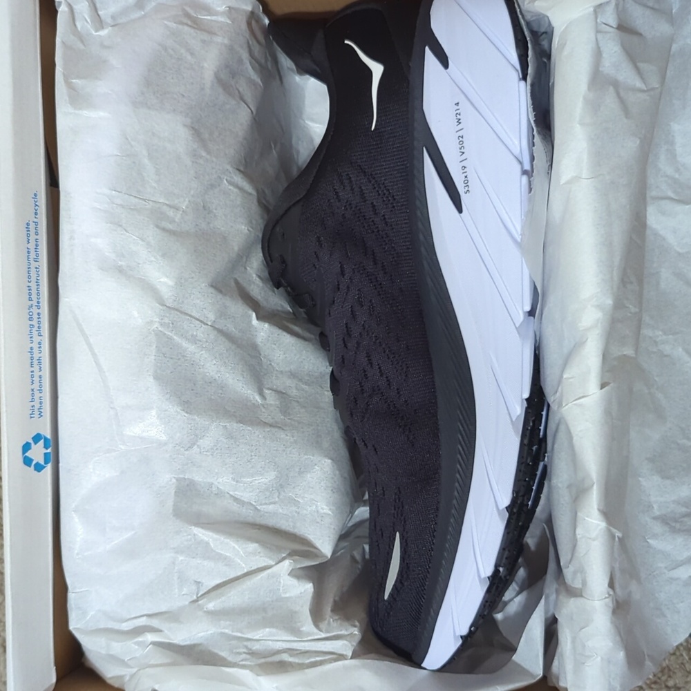 Hoka Men's Black and White Athletic Shoes - Picture 7 of 7